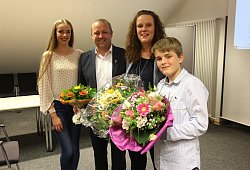 Mario Hecker - Janet König