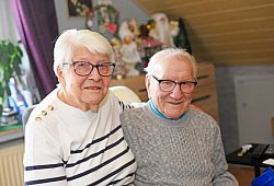 nic1955b - Nicole Ellerbrake