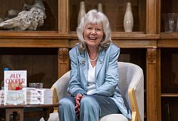 Autorin Jilly Cooper - Lucy Ray/PA Media Assignments/PA/AP/dpa
