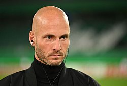 VfL Wolfsburg - Holstein Kiel - Swen Pförtner/dpa