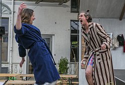 Jede Menge Action: - Foto: Landestheater/Jochen Quast
