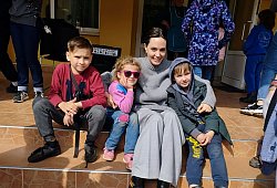 Ukraine-Krieg - Angelina Jolie in Lwiw - Maksym Kozutsky/Lviv City Hall/AP/dpa