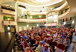 LZ-Weihnachtsmärchen im Landestheater - Nicole Ellerbrake