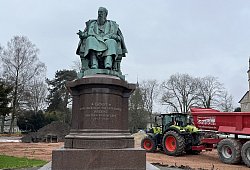 Dt Denkmal Schloßpark - Jana Beckmann