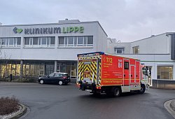 klinikum-lemgo-mit-rtw - 1 - Silke Buhrmester