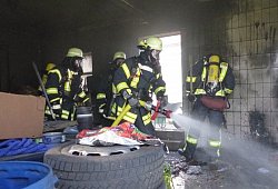 200531-1906-p10107123720 - Fotorechte: Feuerwehr Kalletal