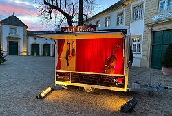 Der Kulturimbiss gastiert im Kurpark Bad Salzuflen. - Kulturbüro OWL