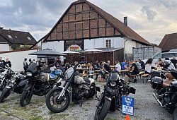 Tim Kellner 16.9. Haus ohne Symbole_ sb - Silke Buhrmester