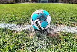 Fußball Symolbild - Oliver König