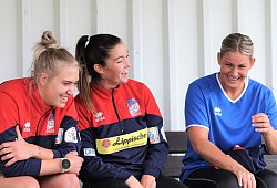 Lisa Rajes, Stefanie Kaiser, Lisa Frey - Oliver König