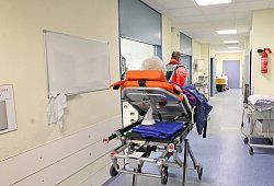 kr_Ambulanz_Krankenhaus_ger - Vera Gerstendorf-Welle(LZ)