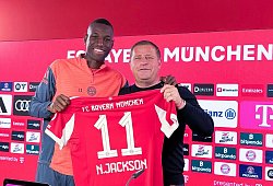 Fußball: Vorstellung von Neuzugang Nicolas Jackson - Klaus Bergmann/dpa
