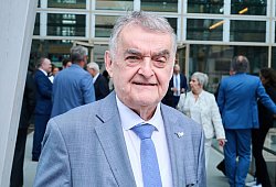 Innenminister Herbert Reul - Annette Riedl/dpa