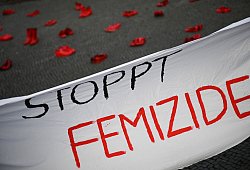 Femizide - Sebastian Gollnow/dpa