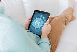 wvt-2025-kauferschutz_vznrw_adpic - Lev Dolgachov