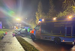 Unfall B66 Dörentrup - 1 - Feuerwehr Dörentrup