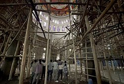 Baugerüst stürzt in Kirche in Äthiopien ein - Samuel Getachew/dpa