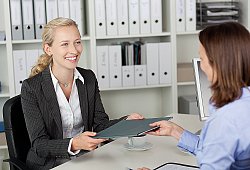 Bewerbungsgespräch - Fotolia