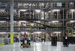 Amazon-Logistikzentrum - Marcus Schlaf/Amazon