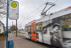 Zum Auftakt des Ausbildungsjahres führt Nordrhein-Westfalen das landesweite Azubi-Ticket ein. - Christian Weische