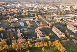 Paderborn--25.-Oktober-2024--Ehemalige-B NEU - Niklas T&uuml;ns