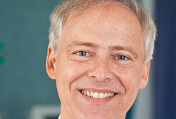 Richard Wojdat ist in den Kreis der Focus-Gesundheit-Experten aufgenommen. - Katholische Hospitalvereinigung Ostwestfalen/Veit Mette