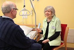 Gespräch am Krankenbett - Marlen Grote