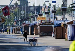 Oktoberfest nach Bombendrohung vorerst geschlossen - Matthias Schrader/AP/dpa