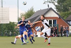 Asemissen vs Oerlinghausen Fußball - Oliver König