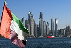 Blick auf die Skyline in Dubai - Andrea Warnecke/dpa-tmn