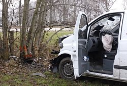 Der nicht angeschnallte Fahrer erlitt tödliche Verletzungen. - Ralph Meyer
