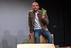 lt-alldasschone - 1 - Landestheater Detmold/Jochen Quast