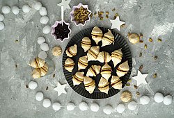 Pistazienkekse mit Geleefüllung - Mareike Pucka/biskuitwerkstatt.de/dpa-tmn