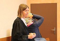 Urteil - Janet König