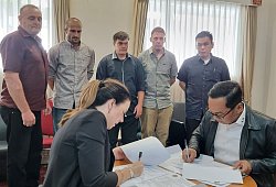 Die letzten der "Bali Nine" kehren zur&uuml;ck - Indonesian Coordinating Ministry/Indonesian Coordinating Ministry for Legal, Human Rights, Immigration and Correctional Affairs via AP/dpa