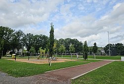 B&uuml;rgerpark in Lage - Astrid Sewing