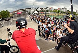 BMX-Festival in Bielefeld: In der Freizeit werden auch längere Anfahrten akzeptiert. - Barbara Franke
