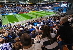 az011881 - 3 - Andreas Zobe