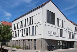 LA (co) Meldung Straßensperrung für MORGEN + online - 1 - Cordula Gröne