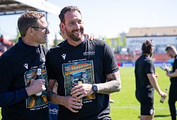 SpVgg Unterhaching - DSC Arminia Bielefeld, - 1 - Teresa Kroeger/RHR-FOTO