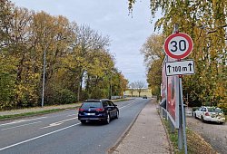 Isringhausen-Ring - 1 - Nadine Uphoff