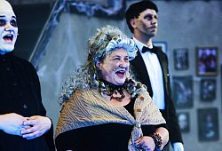 The Addams Family auf der Freilichtbühne - 1 - Nicole Ellerbrake