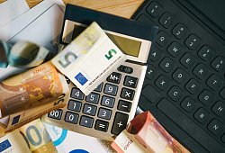 Gebühren werden in Dörentrup angehoben - 1 - Symbolbild: Pexels.com