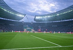 DSC Arminia Bielefeld - VfB Stuttgart - 1 - Teresa Kroeger/RHR-FOTO