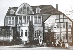 weies-haus-in-bad-meinberg - Bildrechte: Stiftung diakonis