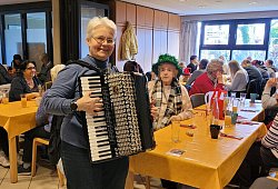 sozialer-mittagstisch - Katrin Kantelberg