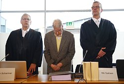 Prozessauftakt gegen früheren Auschwitz-Wachmann - dpa