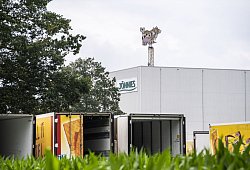 Das Infektionsschutzgesetz sieht vor, dass Arbeitgeber sich Löhne, die an Mitarbeiter in Quarantäne ausgezahlt wurden, anteilig vom Land zurückholen können. - Symbolfoto/picture alliance