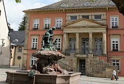 Rathaus - LZ-Archiv