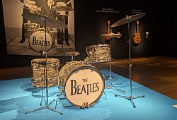 Beatles, Nirvana, Pink Floyd: Riesige Auktion bei Christie's - Philip Dethlefs/dpa